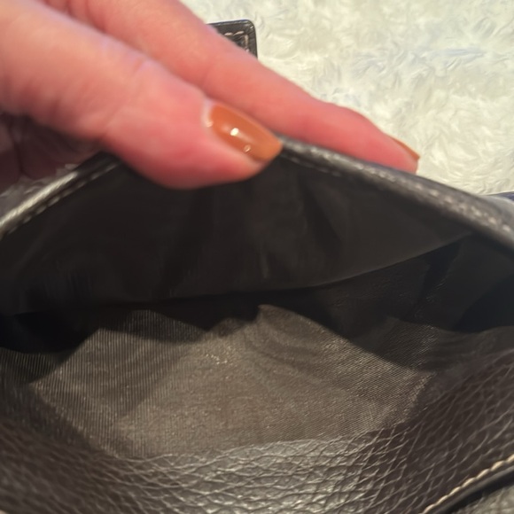 Gucci Monogram Wallet - Picture 14 of 16